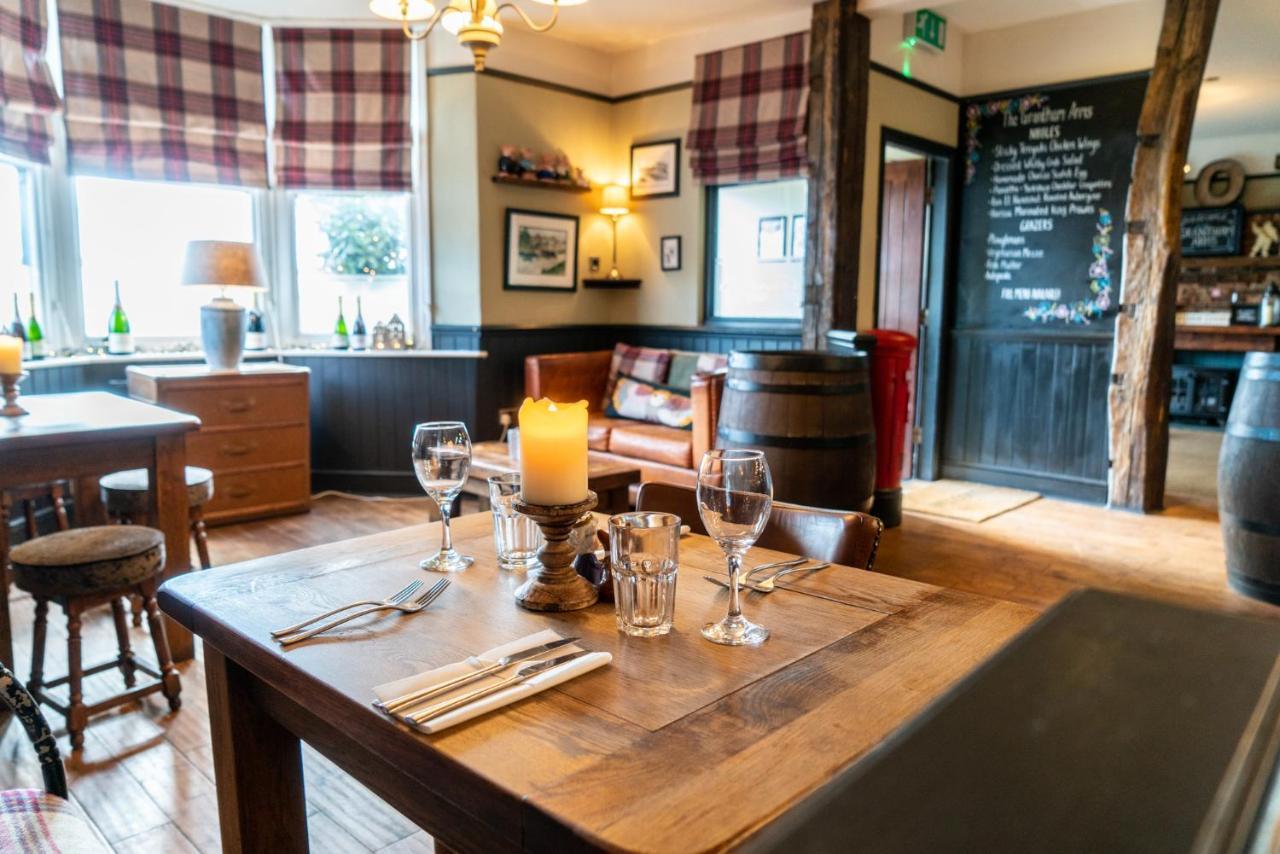Grantham Arms Hotel Boroughbridge Buitenkant foto